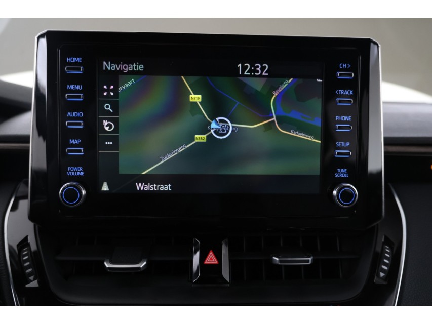 
Toyota Corolla Touring Sports 1.8 Hybrid Trek vol									