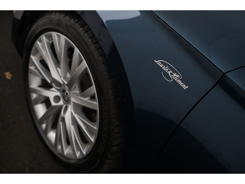 
								Škoda Superb Combi 1.4 TSI iV L& K vol									