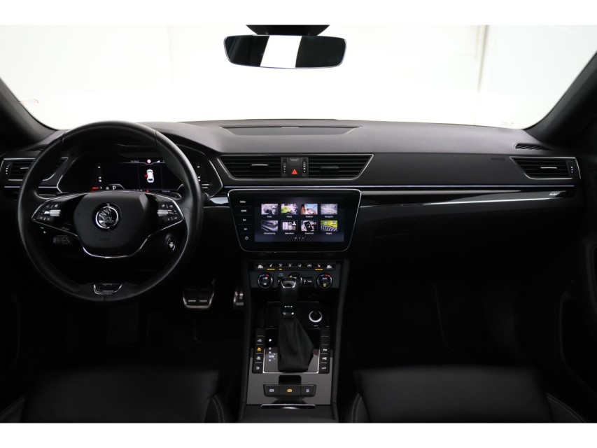 
								Škoda Superb Combi 1.4 TSI iV L& K vol									