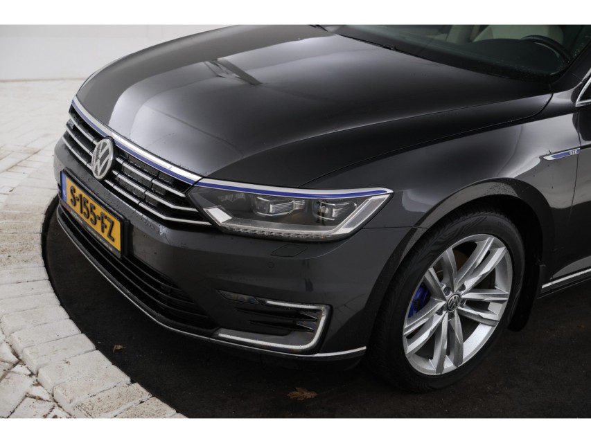
								Volkswagen Passat Variant 1.4 TSI GTE Highline vol									