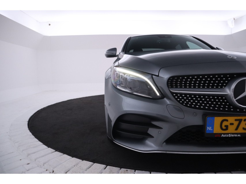 
Mercedes-Benz C-Klasse 180 Premium Pack vol									