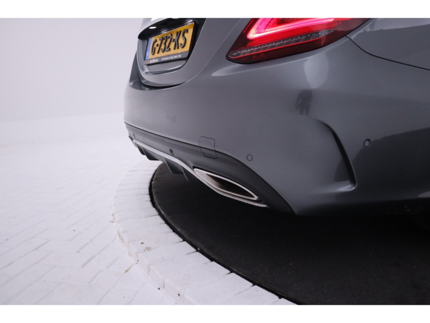 
Mercedes-Benz C-Klasse 180 Premium Pack vol									