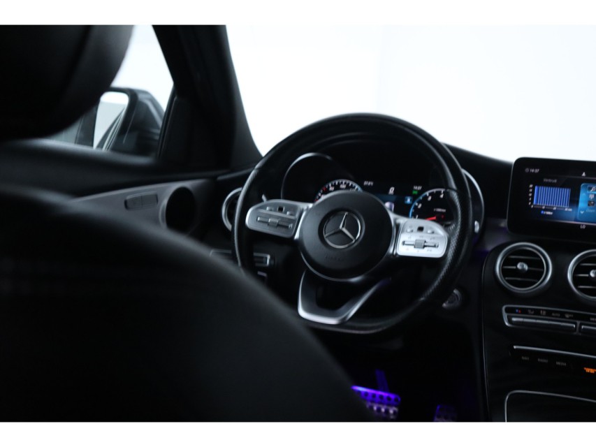 
Mercedes-Benz C-Klasse 180 Premium Pack vol									