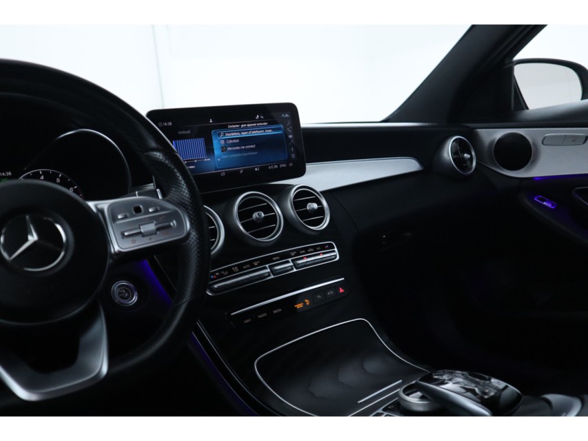 
Mercedes-Benz C-Klasse 180 Premium Pack vol									