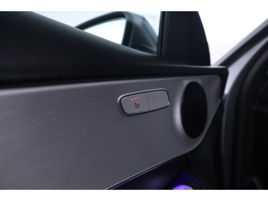 
Mercedes-Benz C-Klasse 180 Premium Pack vol									