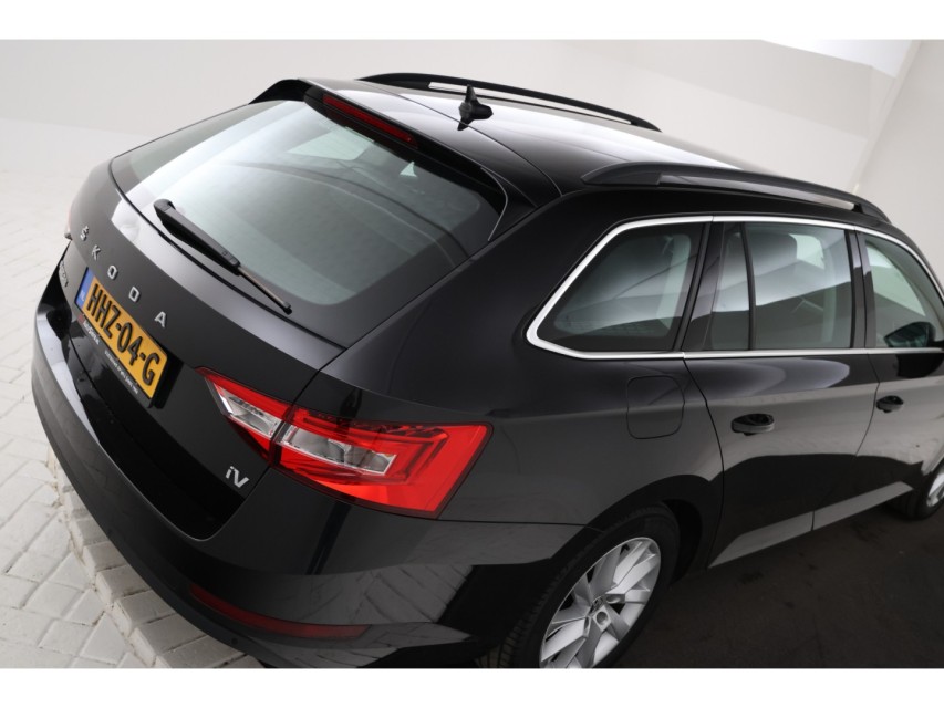 
Škoda Superb Combi 1.4 TSI iV Business Edition Plus vol									