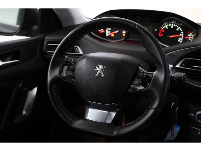 
Peugeot 308 SW 1.5 BlueHDi Allure vol									