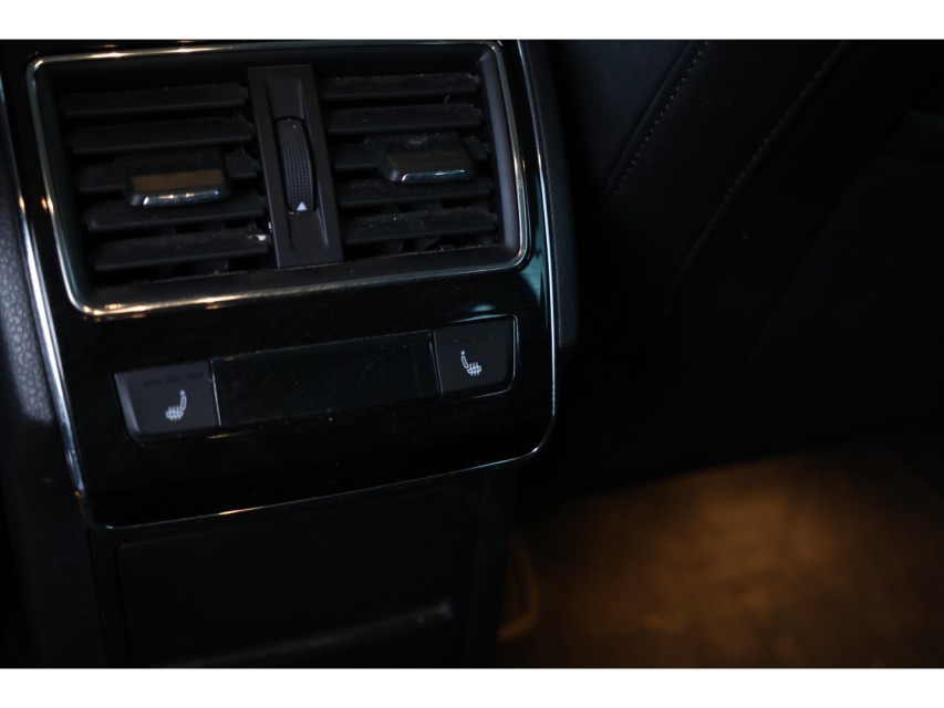 
Škoda Superb Combi 2.0 TDI Business Edition vol									