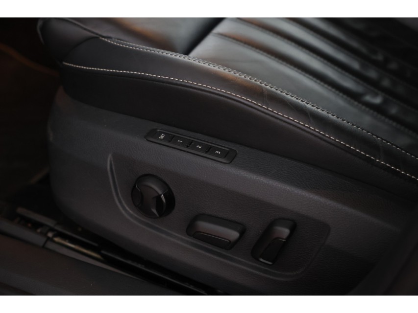 
Škoda Superb Combi 2.0 TDI Business Edition vol									