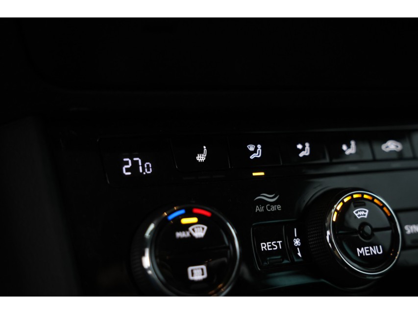 
Škoda Superb Combi 2.0 TDI Business Edition vol									