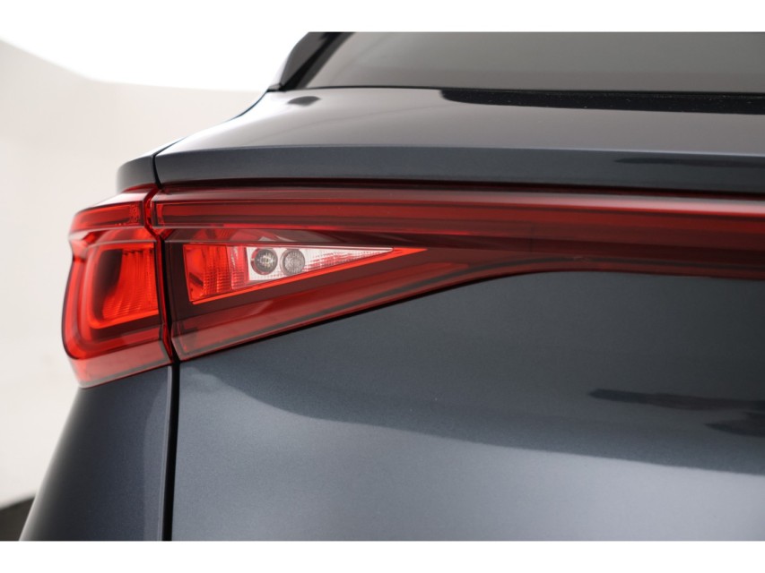 
SEAT León ST 2.0 TDI FR Business Intense vol									