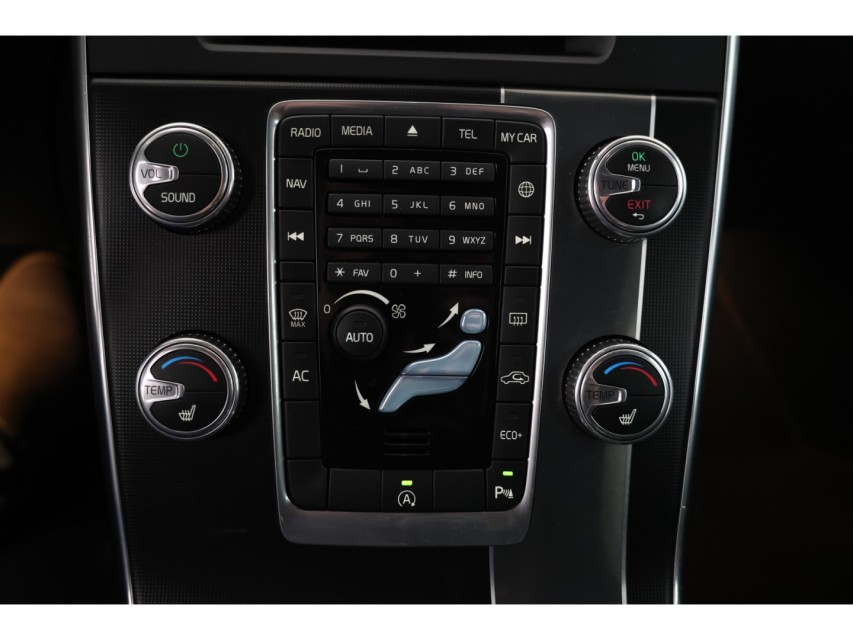 
								Volvo V60 2.0 T4 R-Design vol									