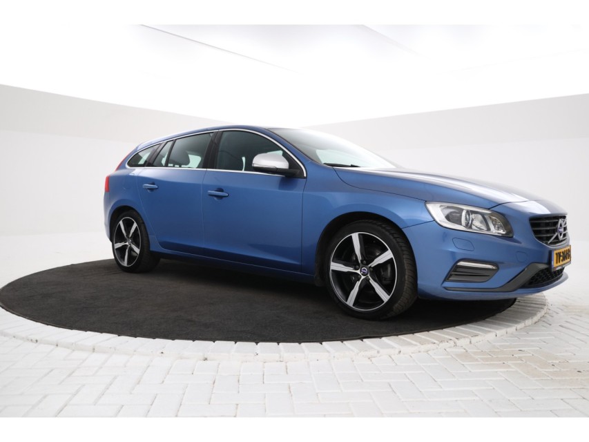 
								Volvo V60 2.0 T4 R-Design vol									