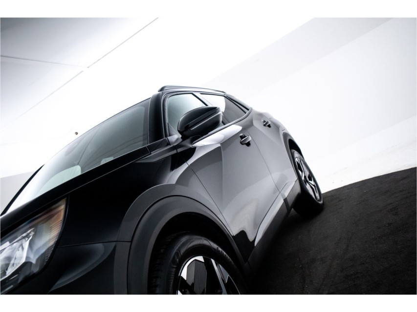
								Peugeot 2008 1.2 PureTech 100 Allure vol									