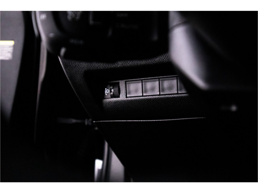 
								Peugeot 2008 1.2 PureTech 100 Allure vol									