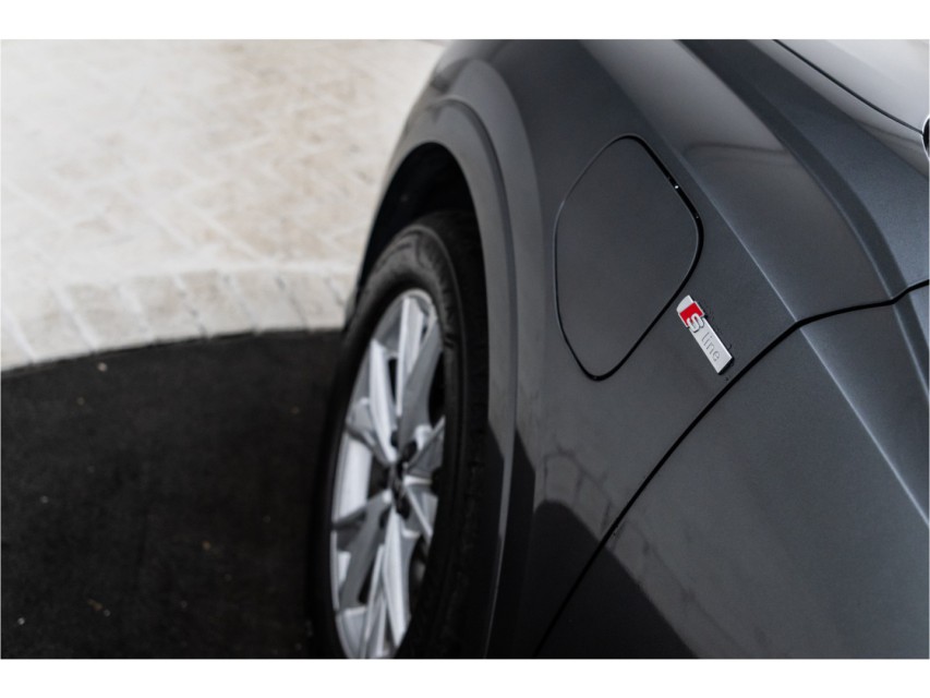 
Audi Q3 Sportback 45 TFSI e S Line vol									