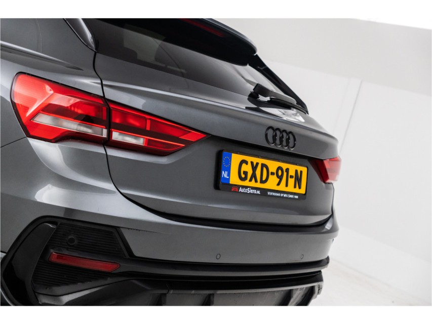 
Audi Q3 Sportback 45 TFSI e S Line vol									