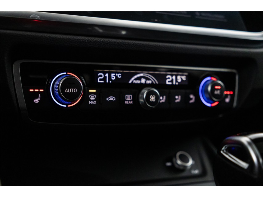 
Audi Q3 Sportback 45 TFSI e S Line vol									