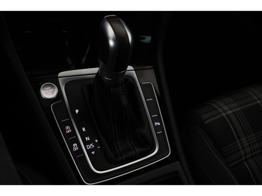 
Volkswagen Golf 2.0 TDI GTD vol									