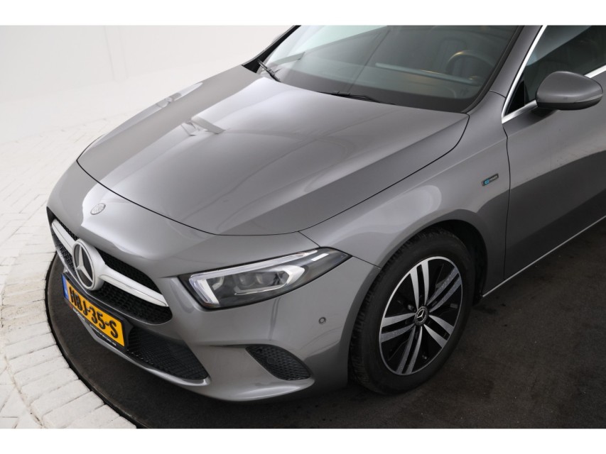 
								Mercedes-Benz A-Klasse 250 e Business Solution Luxury Limited vol									