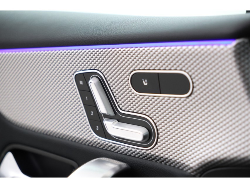 
								Mercedes-Benz A-Klasse 250 e Business Solution Luxury Limited vol									