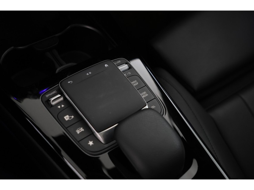 
								Mercedes-Benz A-Klasse 250 e Business Solution Luxury Limited vol									