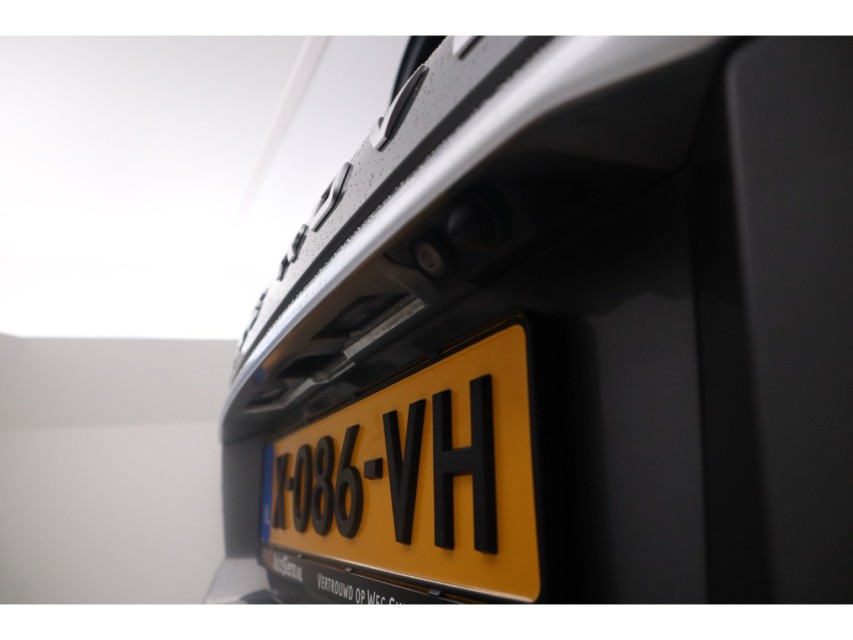 
Land Rover Range Rover Sport 2.0 P400e HSE vol									