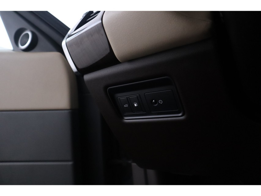 
Land Rover Range Rover Sport 2.0 P400e HSE vol									