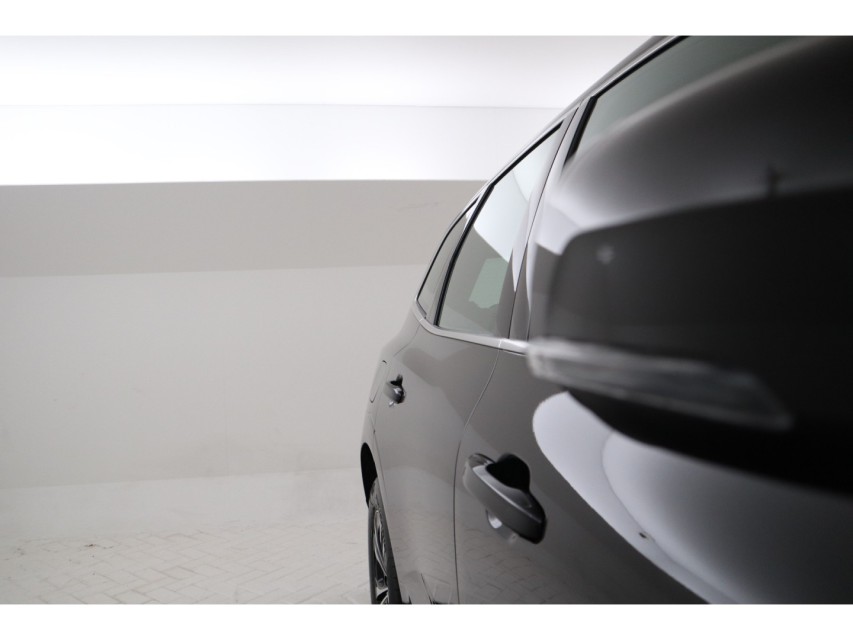 
Volvo XC60 2.0 Recharge T6 AWD Inscription Expression vol									