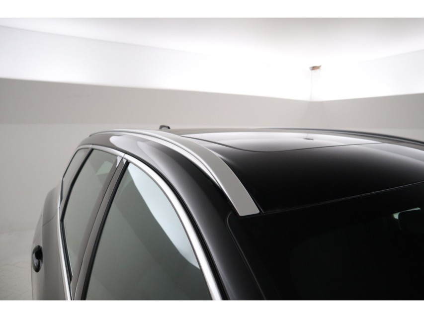 
Volvo XC60 2.0 Recharge T6 AWD Inscription Expression vol									