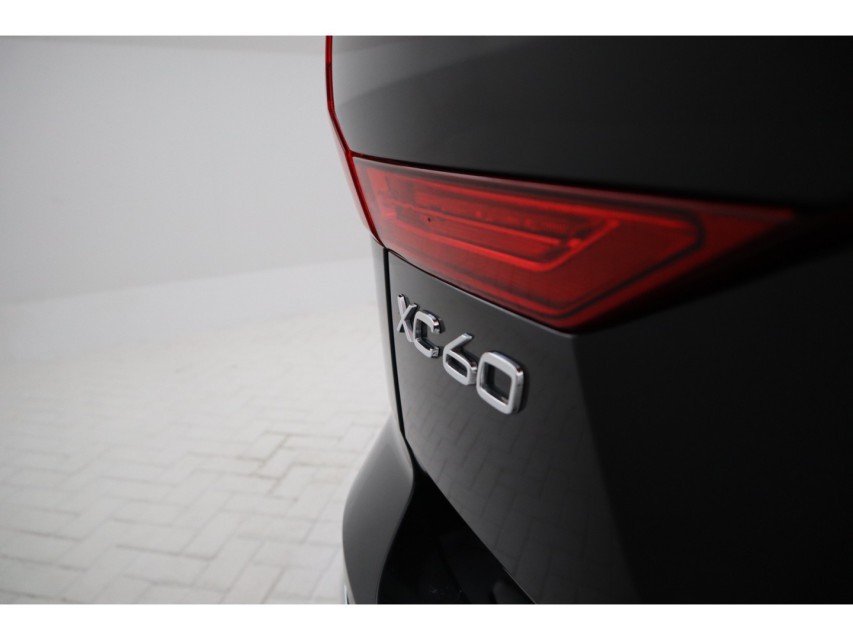 
Volvo XC60 2.0 Recharge T6 AWD Inscription Expression vol									