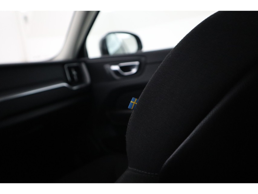 
Volvo XC60 2.0 Recharge T6 AWD Inscription Expression vol									