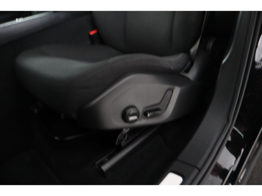 
Volvo XC60 2.0 Recharge T6 AWD Inscription Expression vol									