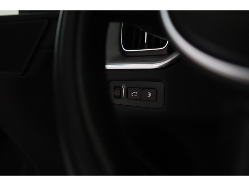 
Volvo XC60 2.0 Recharge T6 AWD Inscription Expression vol									