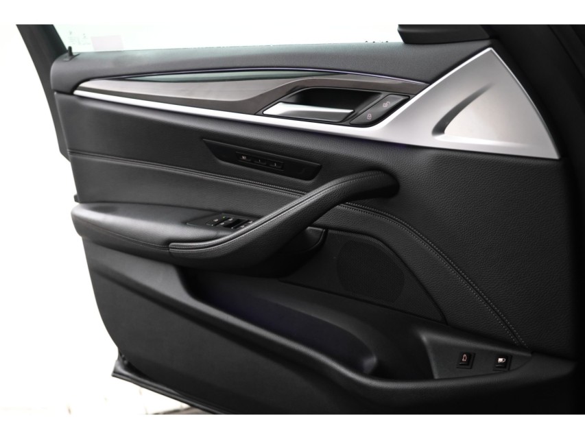 
BMW 5 Serie 530e iPerformance High Executive Edition vol									