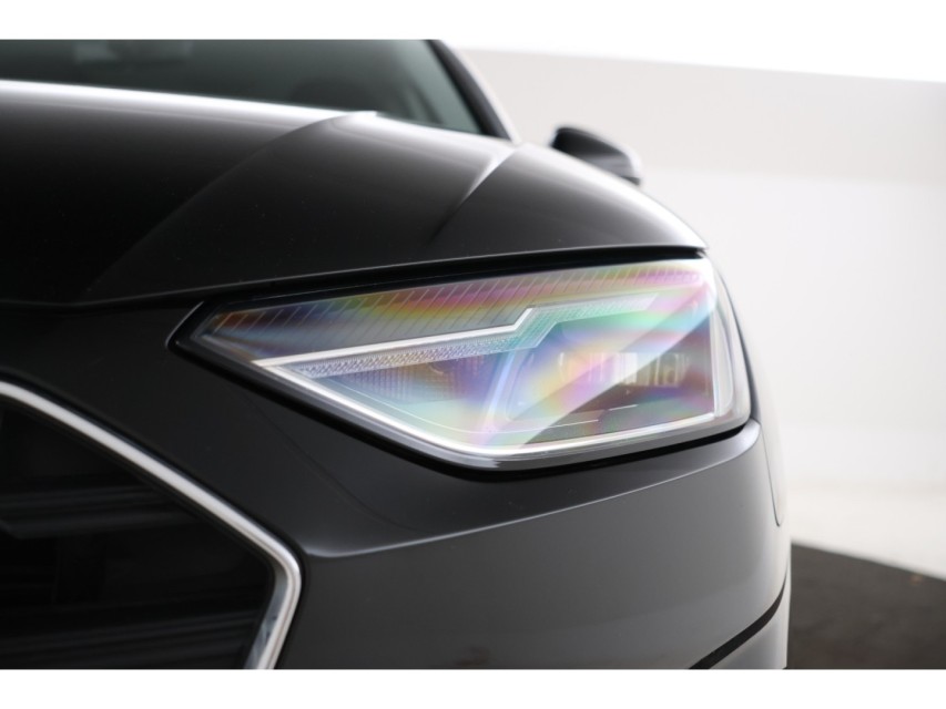 
Audi A4 Avant 35 TDI Pro Line vol									