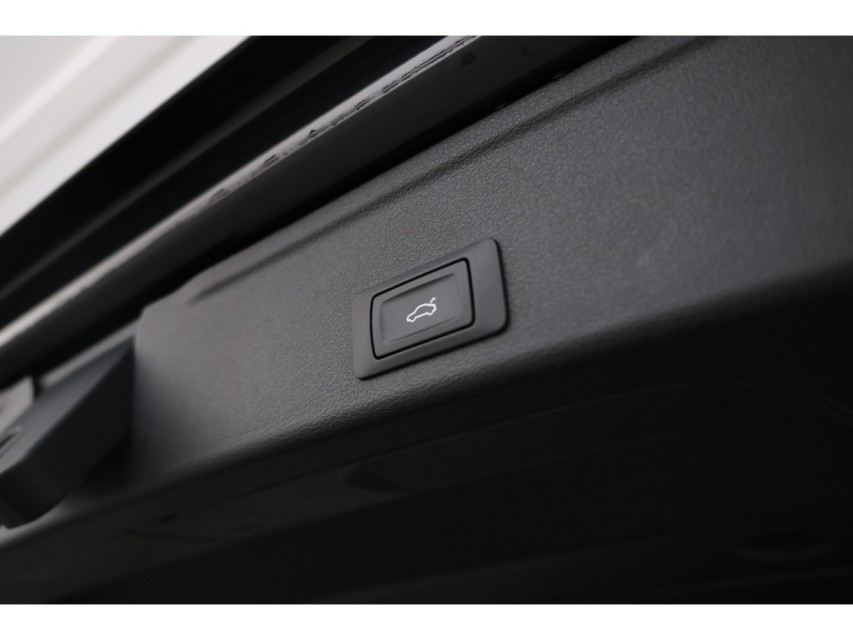 
Audi A4 Avant 35 TDI Pro Line vol									