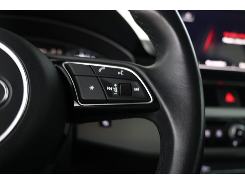 
Audi A4 Avant 35 TDI Pro Line vol									