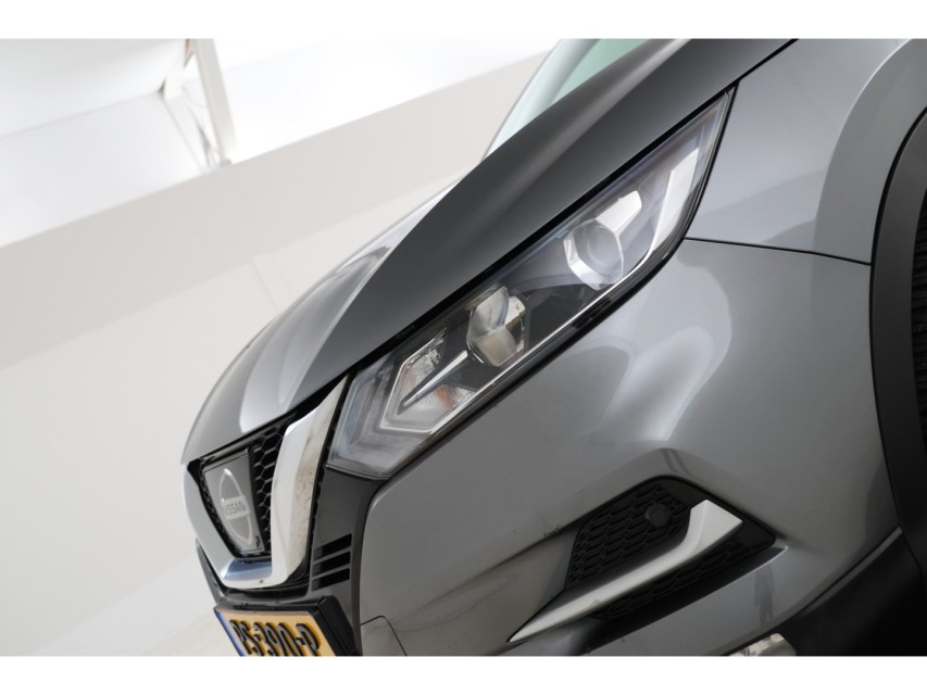 
Nissan QASHQAI 1.2 N-Vision vol									