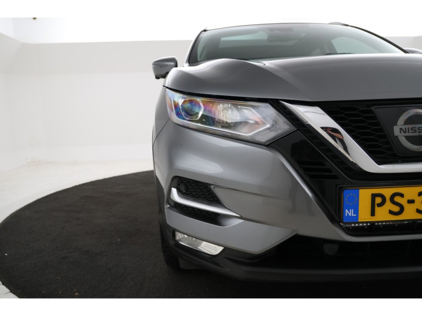 
Nissan QASHQAI 1.2 N-Vision vol									