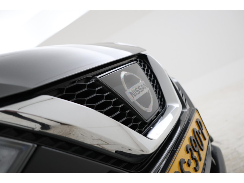 
Nissan QASHQAI 1.2 N-Vision vol									