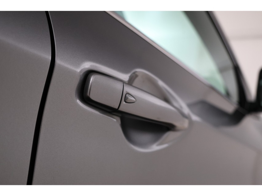 
Nissan QASHQAI 1.2 N-Vision vol									