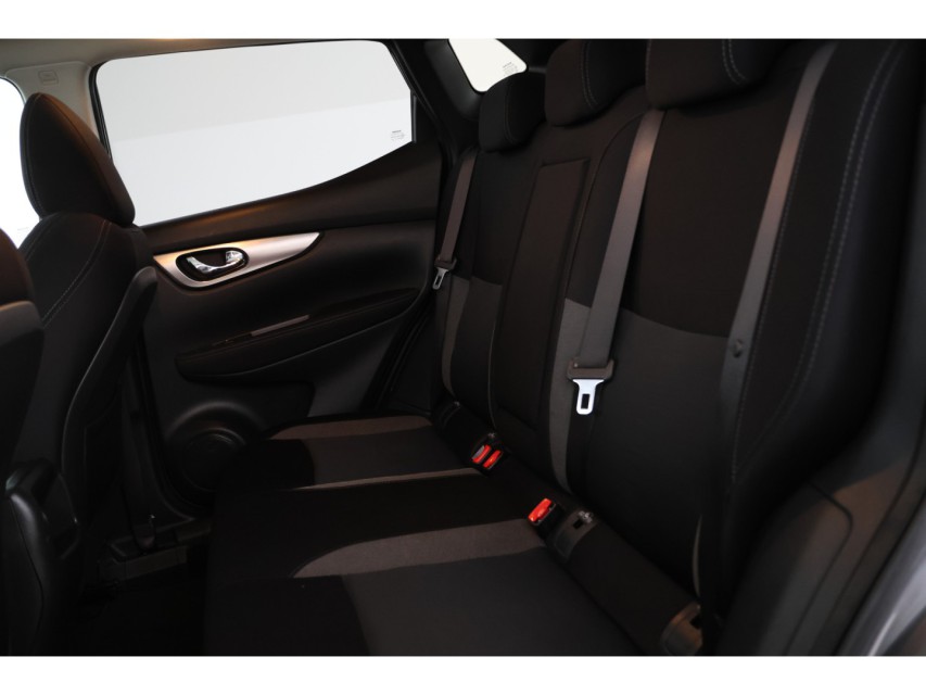 
Nissan QASHQAI 1.2 N-Vision vol									