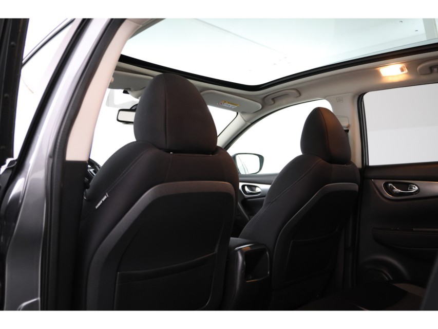 
Nissan QASHQAI 1.2 N-Vision vol									