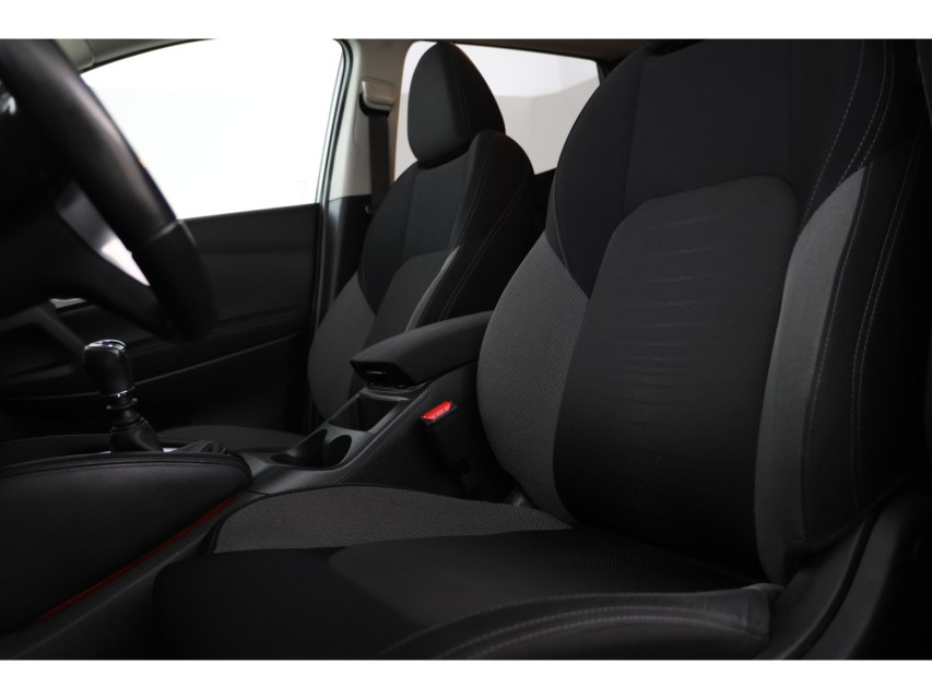 
Nissan QASHQAI 1.2 N-Vision vol									