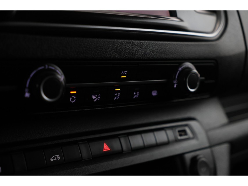 
Citroën Jumpy 2.0 BlueHDI 180 Business M S&S vol									