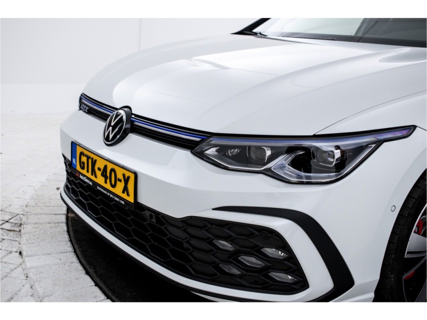 
								Volkswagen Golf 1.4 eHybrid GTE vol									