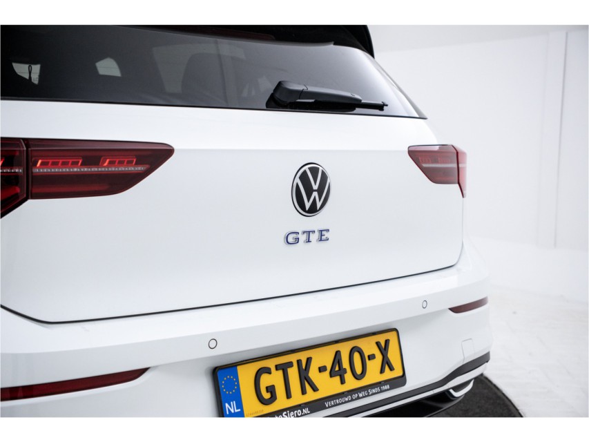 
								Volkswagen Golf 1.4 eHybrid GTE vol									