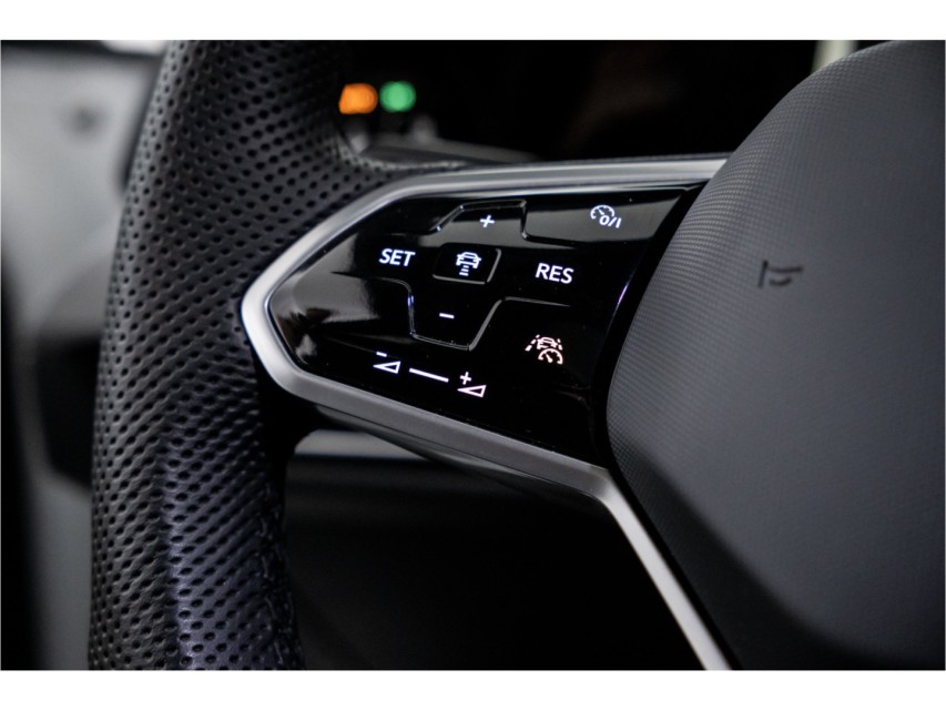 
								Volkswagen Golf 1.4 eHybrid GTE vol									