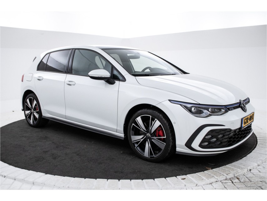 
								Volkswagen Golf 1.4 eHybrid GTE vol									
